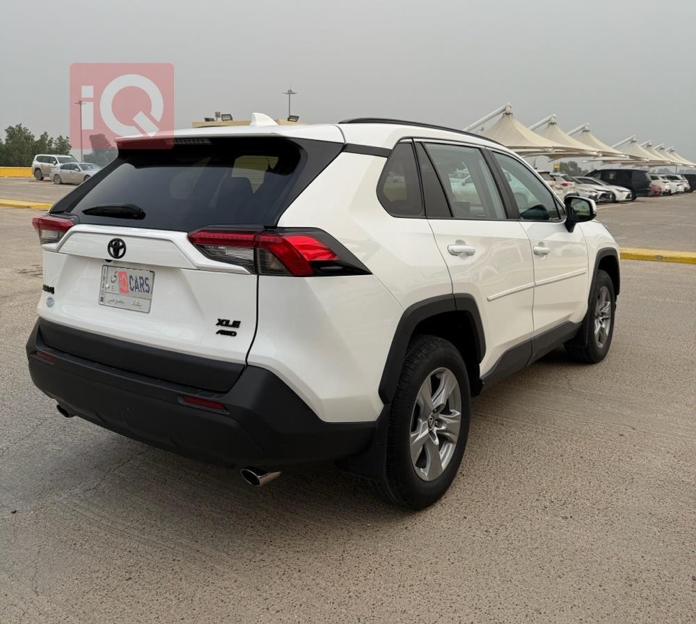 تويوتا راف 4